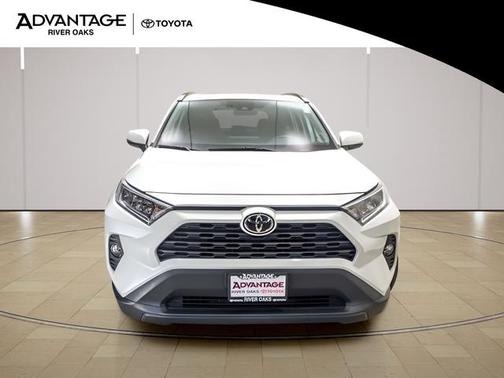 Blizzard Pearl 2021 Toyota RAV4 XLE Premium