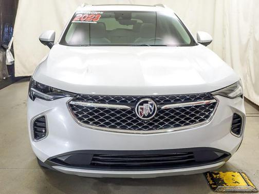 White Frost Tricoat 2023 Buick Envision Avenir