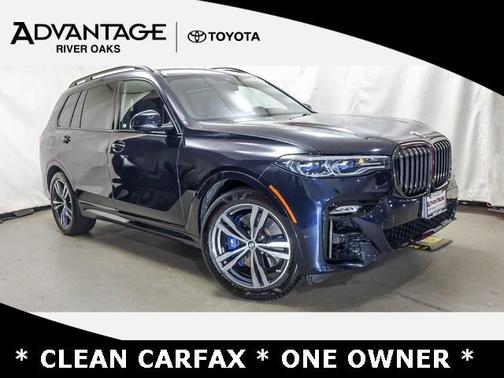 2022 BMW X7 M50i