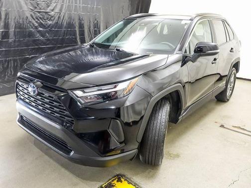 2023 Toyota RAV4 Hybrid XLE