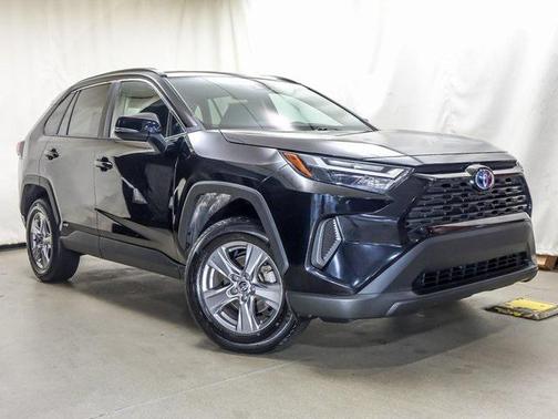 2023 Toyota RAV4 Hybrid XLE