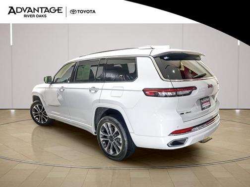 Bright White Clearcoat 2022 Jeep Grand Cherokee L Overland