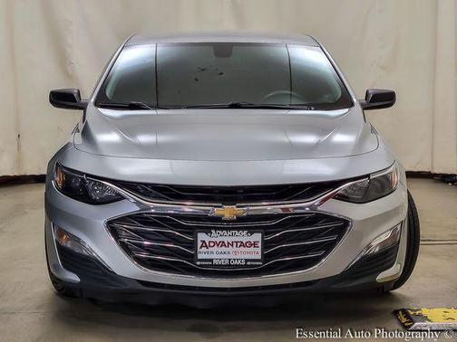 Silver Ice Metallic 2020 Chevrolet Malibu 1LS