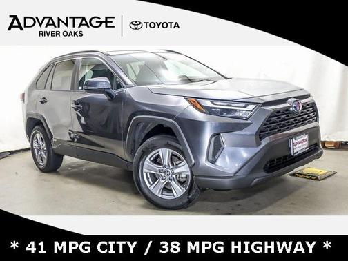 2022 Toyota RAV4 Hybrid XLE