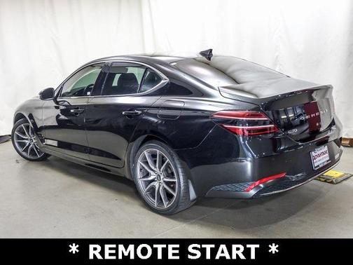 2022 Genesis G70 2.0T