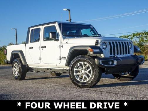 2023 Jeep Gladiator Sport S