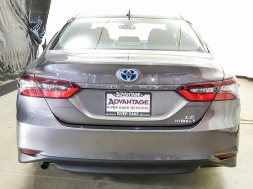 2021 Toyota Camry Hybrid LE