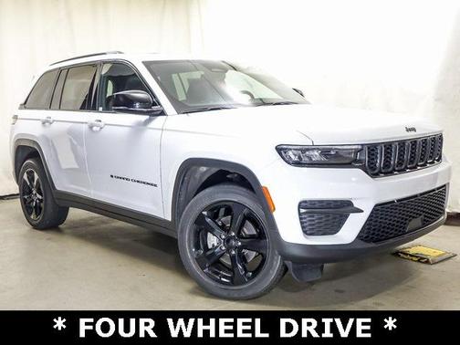 2023 Jeep Grand Cherokee Altitude