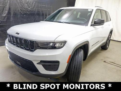 2023 Jeep Grand Cherokee Altitude