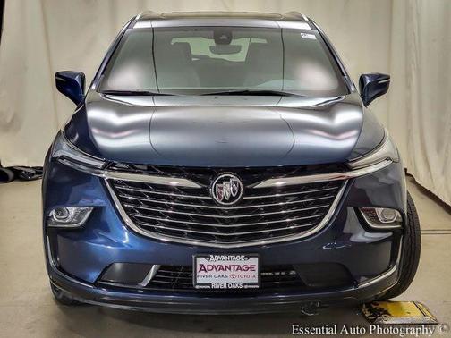 2022 Buick Enclave Essence