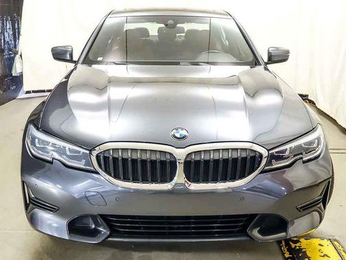 Mineral Grey Metallic 2022 BMW 330 i xDrive