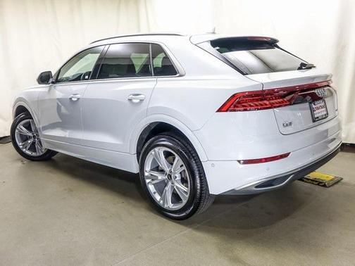 2023 Audi Q8 55 Premium