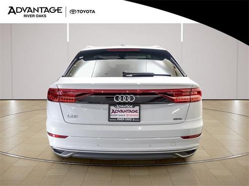 2023 Audi Q8 55 Premium