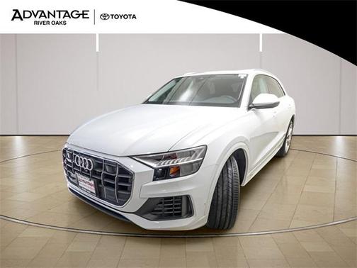 2023 Audi Q8 55 Premium