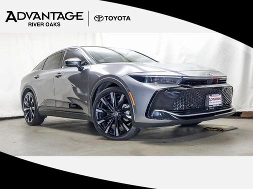 2023 Toyota Crown Platinum
