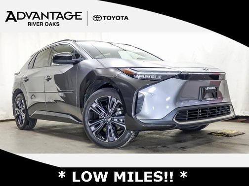2024 Toyota bZ4X Limited