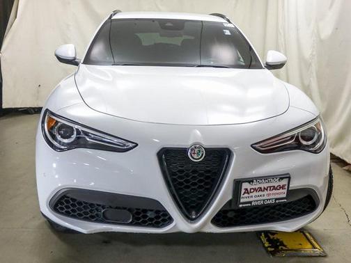 2022 Alfa Romeo Stelvio Sprint