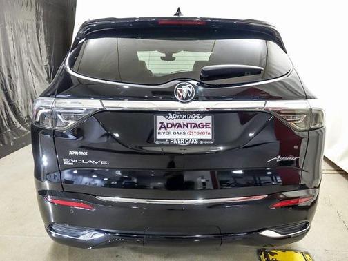 2022 Buick Enclave Avenir