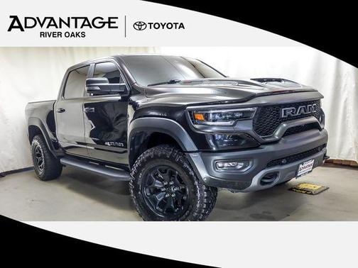 Diamond Black Crystal Pearlcoat 2021 RAM 1500 TRX