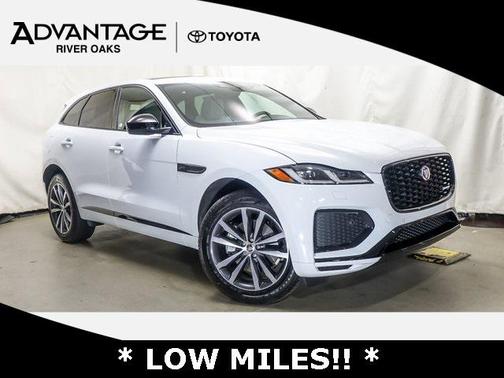 2025 Jaguar F-PACE P250