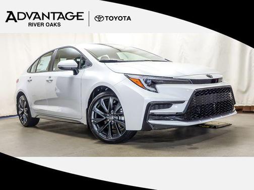 Pearl 2026 Toyota Corolla SE