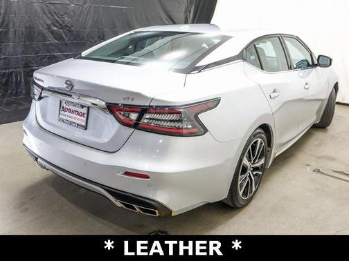2023 Nissan Maxima SV
