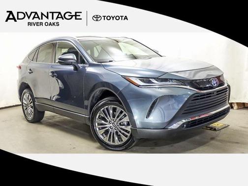 2022 Toyota Venza XLE