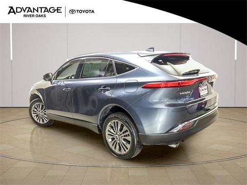 2022 Toyota Venza XLE