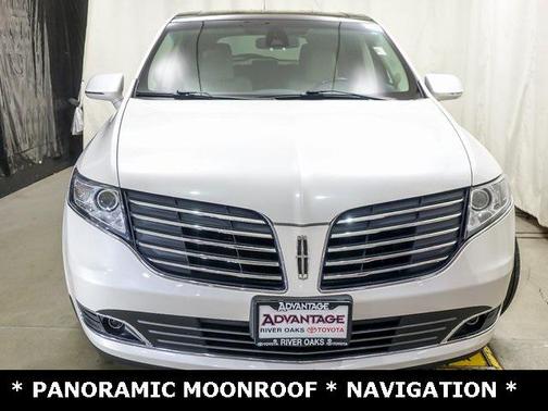 2019 Lincoln MKT Reserve