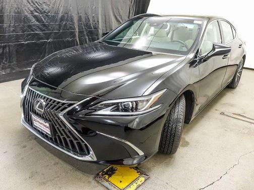 2022 Lexus ES 350 Base