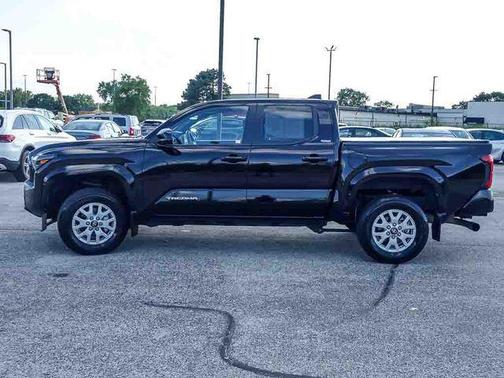 Black 2024 Toyota Tacoma SR5