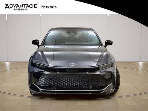 2026 Toyota Crown Platinum