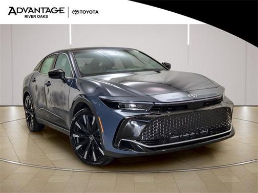 2026 Toyota Crown Platinum