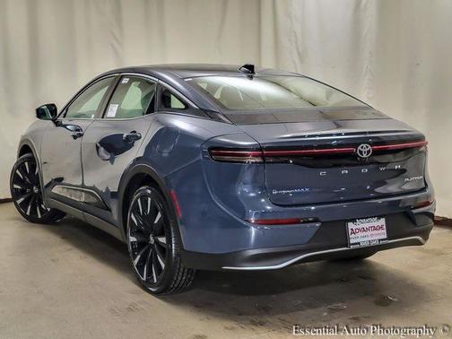 2026 Toyota Crown Platinum