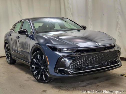 2026 Toyota Crown Platinum