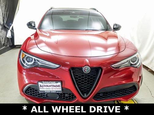 2022 Alfa Romeo Stelvio Veloce