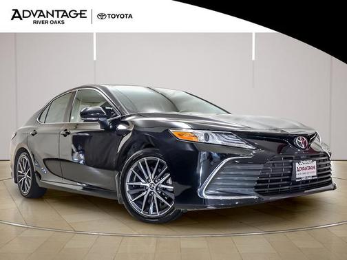 2023 Toyota Camry XLE