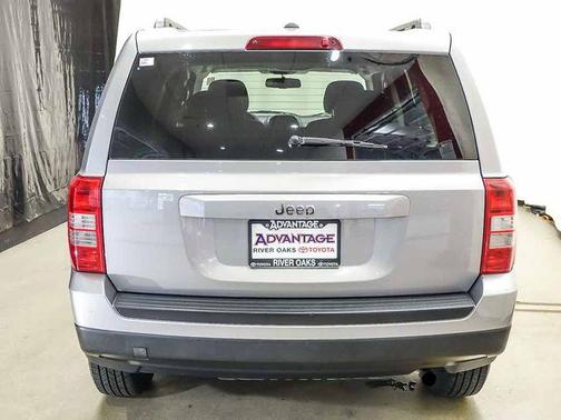 Billet Silver Metallic Clearcoat 2016 Jeep Patriot Sport