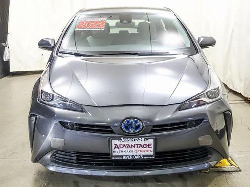 2022 Toyota Prius LE