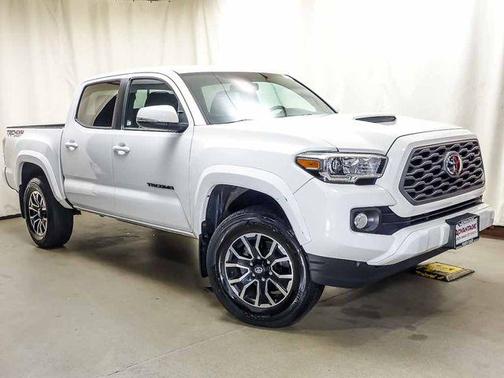 White 2022 Toyota Tacoma TRD Sport