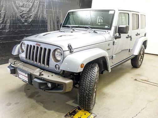 Billet Silver Metallic Clearcoat 2017 Jeep Wrangler Unlimited Sahara