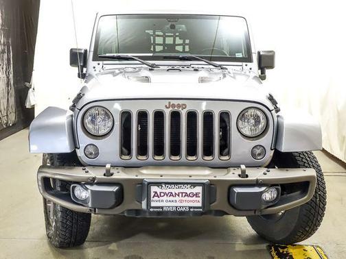 Billet Silver Metallic Clearcoat 2017 Jeep Wrangler Unlimited Sahara