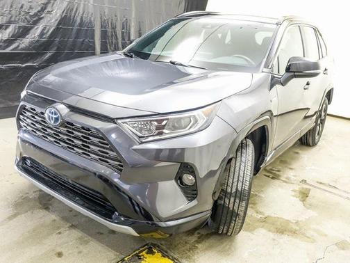 2021 Toyota RAV4 Hybrid SE