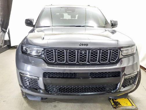 2023 Jeep Grand Cherokee L Summit