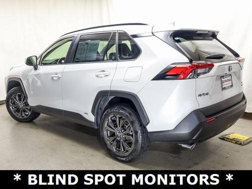 2022 Toyota RAV4 Hybrid XLE Premium