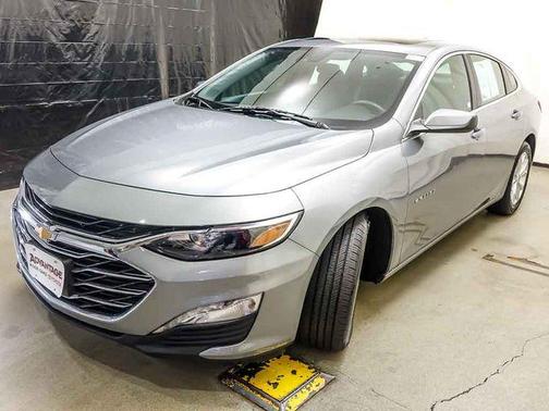 Sterling Gray Metallic 2024 Chevrolet Malibu LT