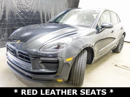 2022 Porsche Macan Base