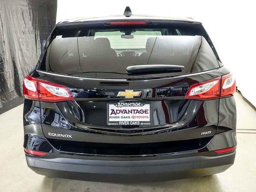 Mosaic Black Metallic 2020 Chevrolet Equinox LS
