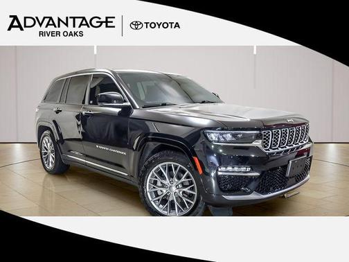 2023 Jeep Grand Cherokee Summit