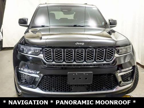 2023 Jeep Grand Cherokee Summit